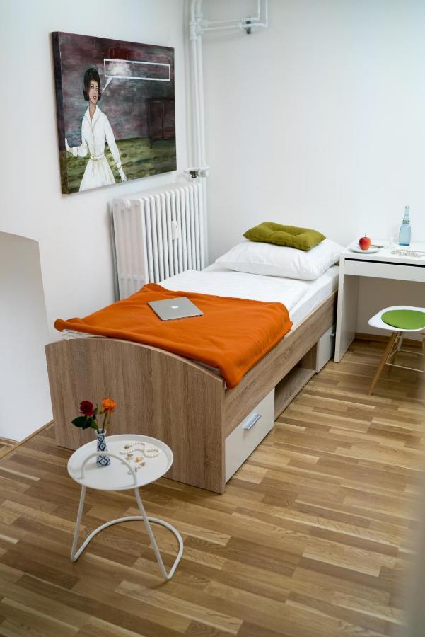 Biohotel Schloss Kirchberg Kirchberg an der Jagst Екстер'єр фото